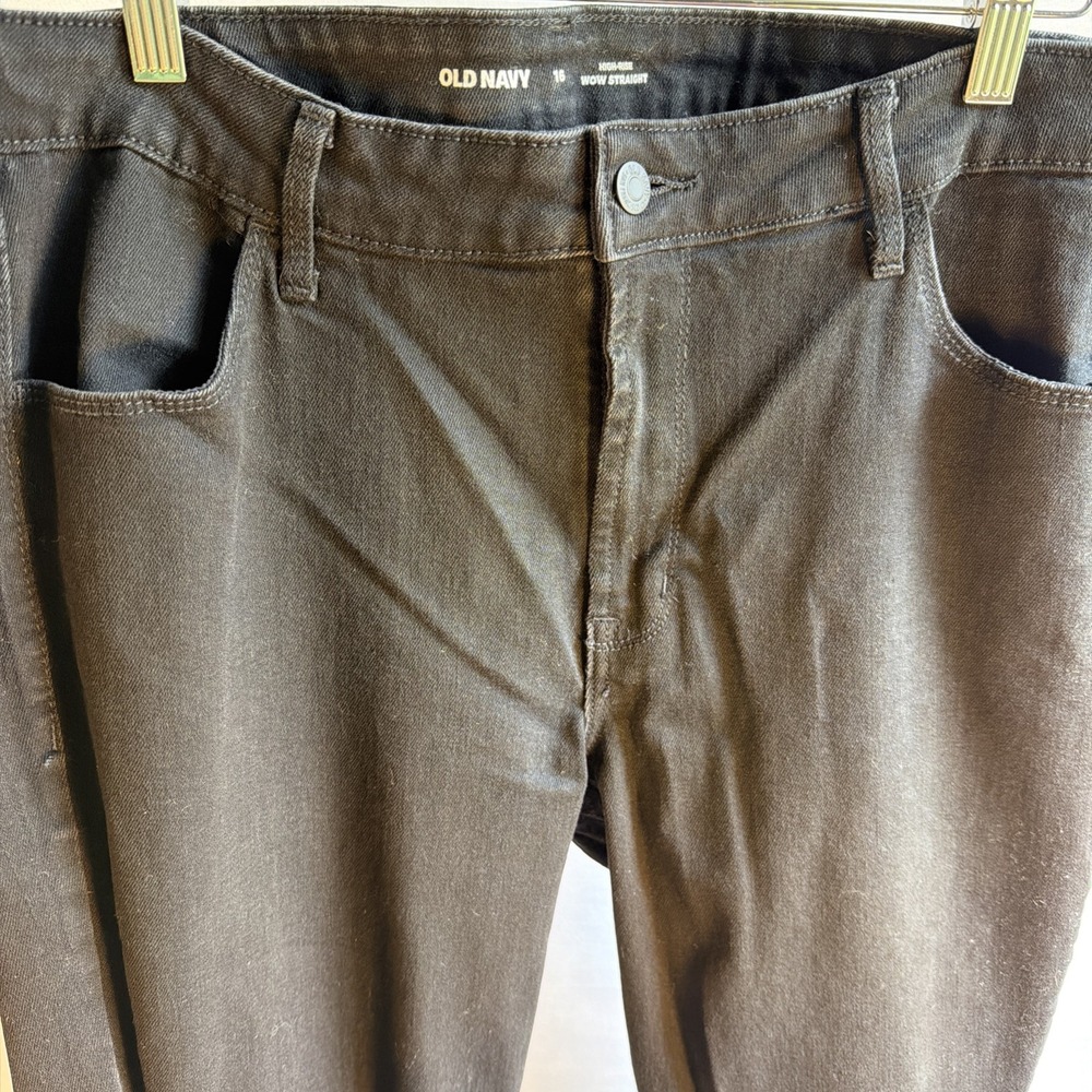 Old Navy High-Rise Wow Straight black jeans in a women's size 16